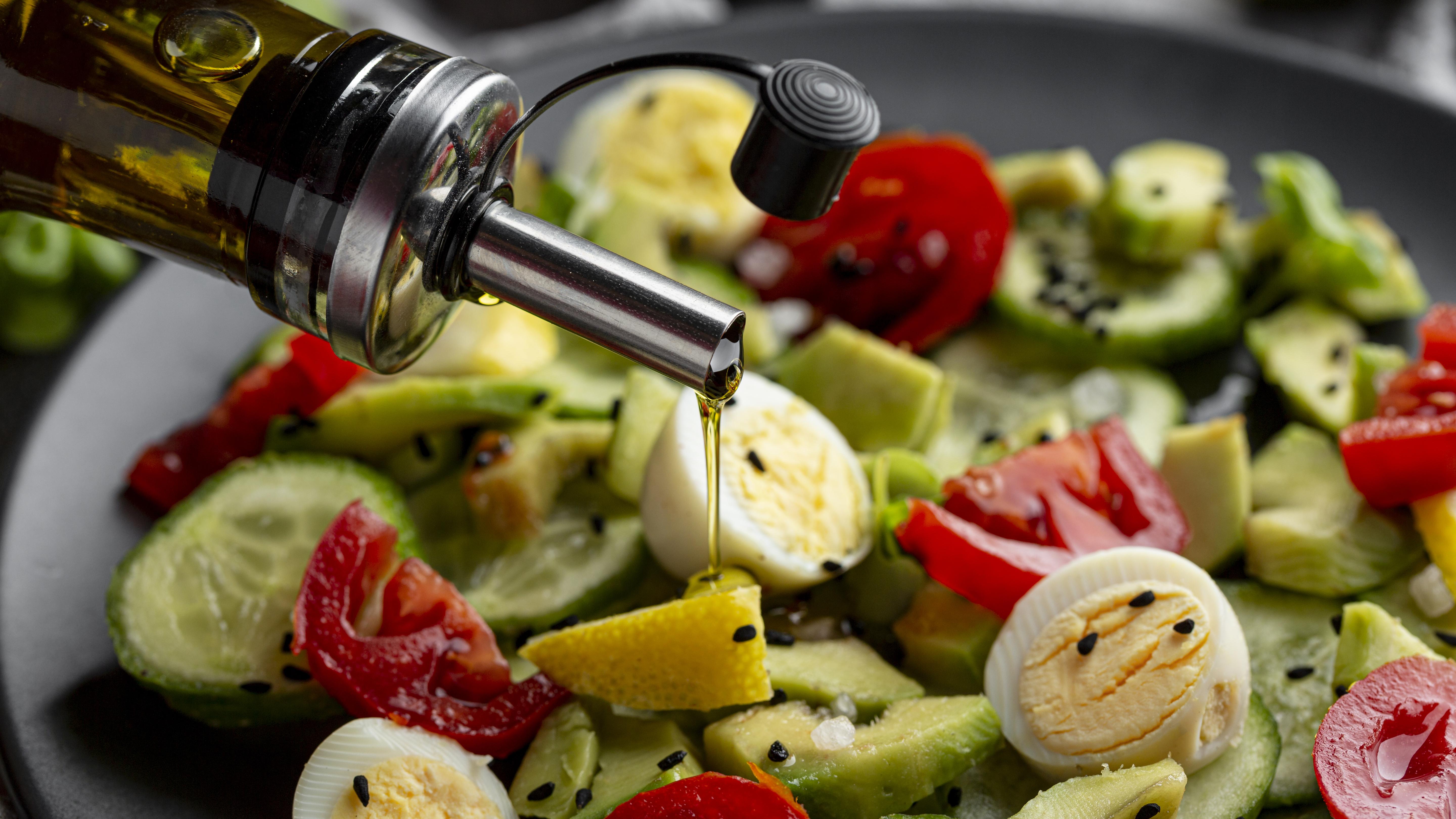10 Healthy Recipes Using Olive Oil for Cooking